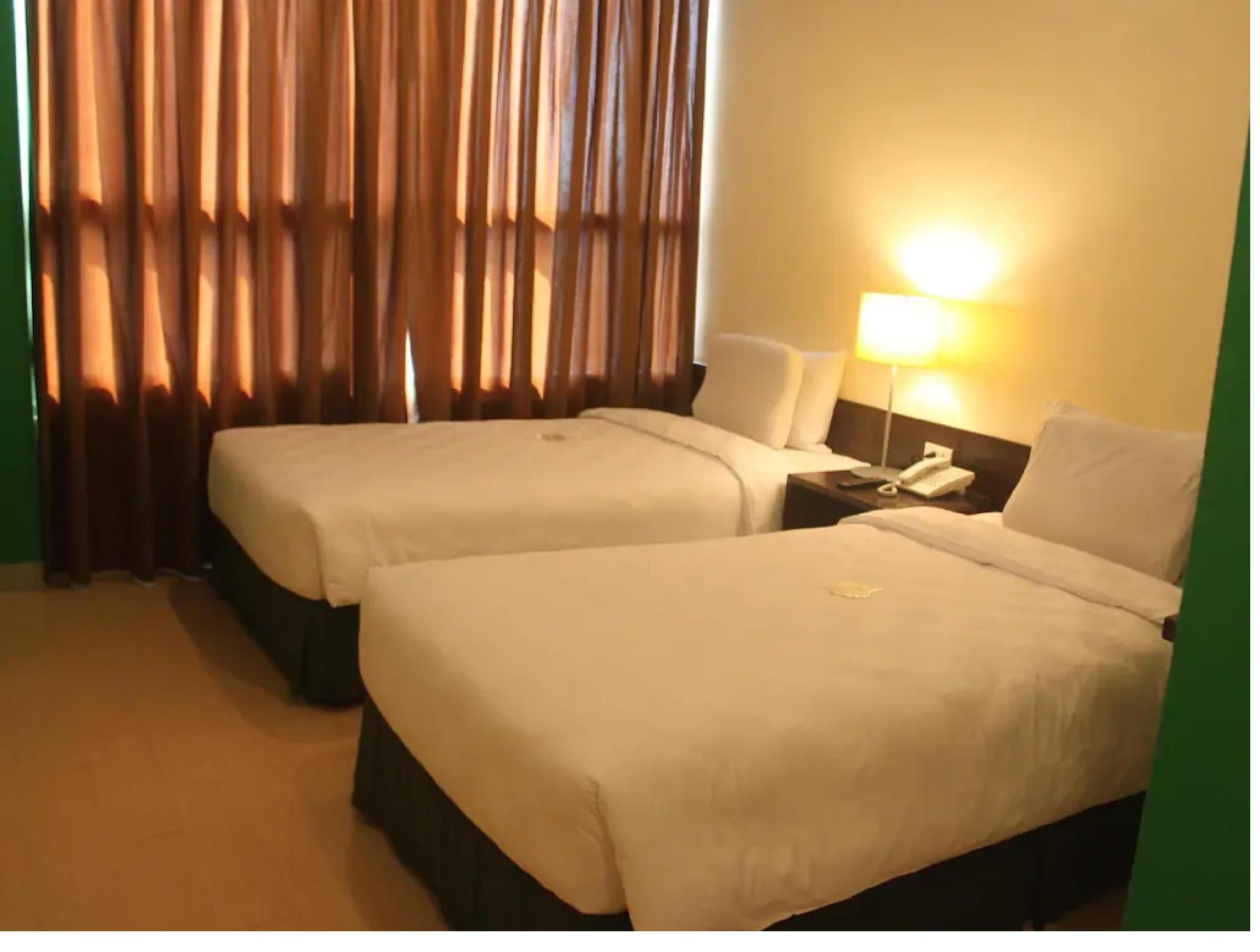 Go Hotels Plus Mandaluyong Exterior foto