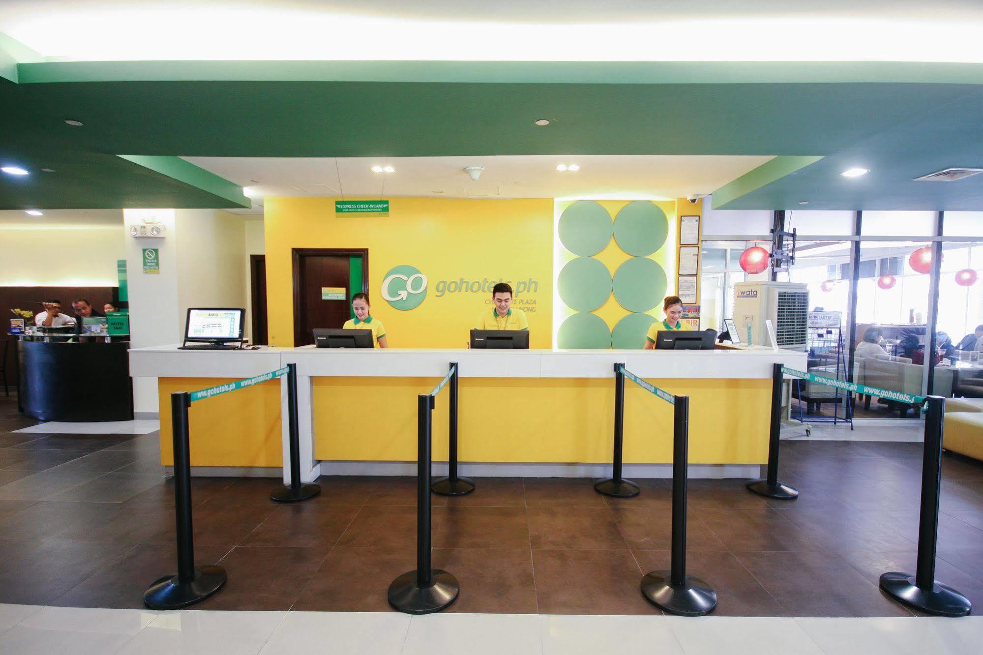 Go Hotels Plus Mandaluyong Exterior foto